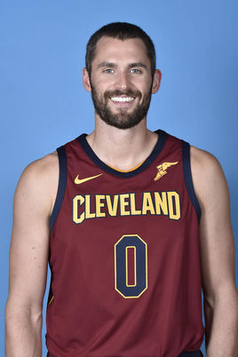 在比赛接近 在比赛接近